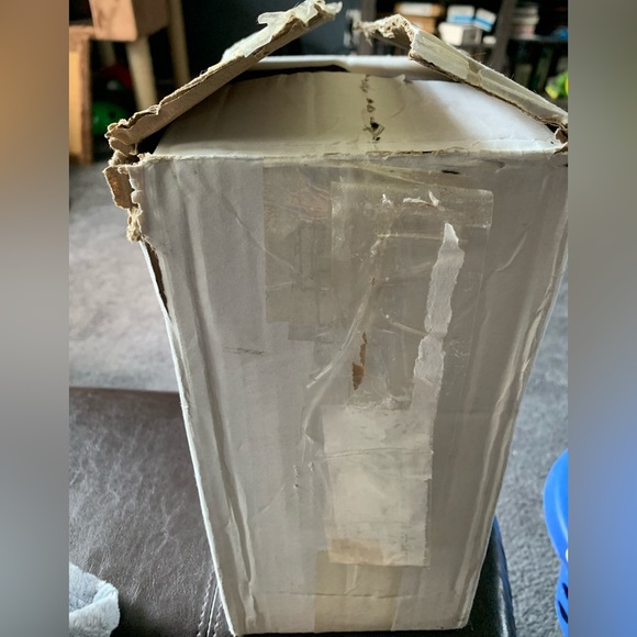 NEW Do it Best Rotating Tree Stand for Artificial Trees Up To 7.5 Feet Tall - Picture 5 of 5